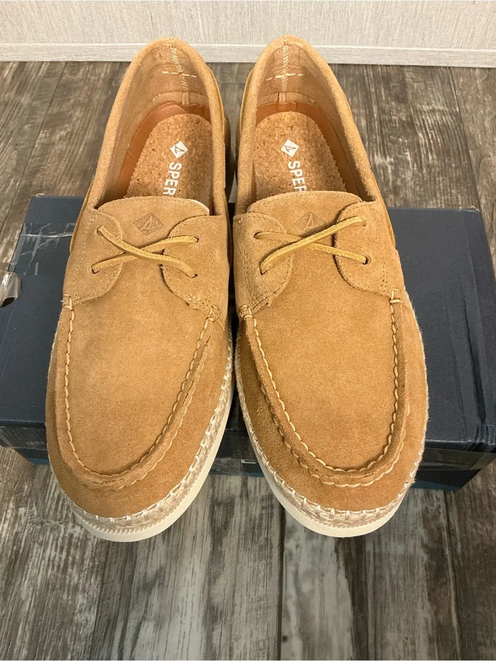Sperry Men's Suede Boat Shoe in Tan Size 12